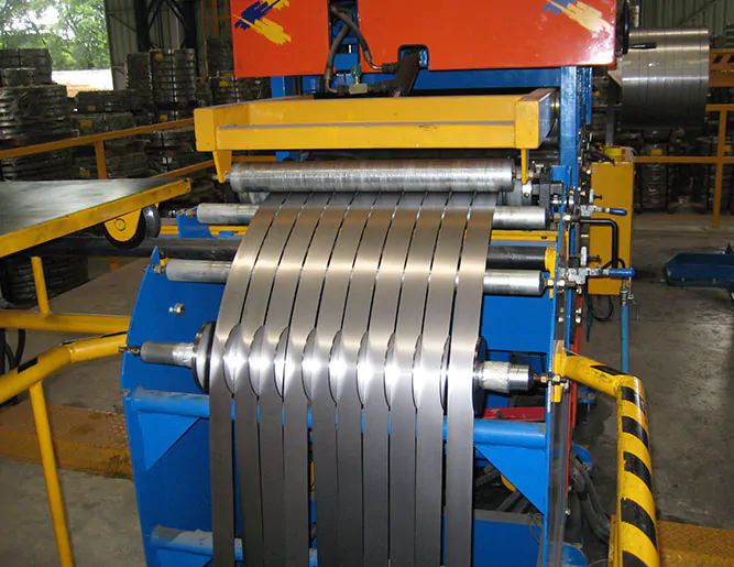 Linha de Corte Longitudinal de Recorte